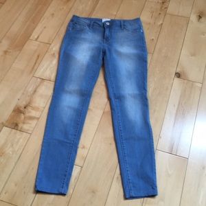 Celebrity Pink Skinny Legging Jean